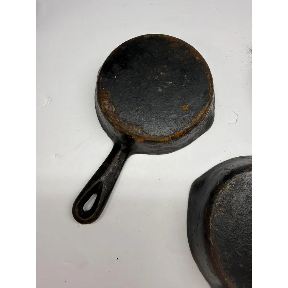 Vintage Miniature Cast Iron Skillet Set of 3 Small Toy Frying Pans Rustic Decor